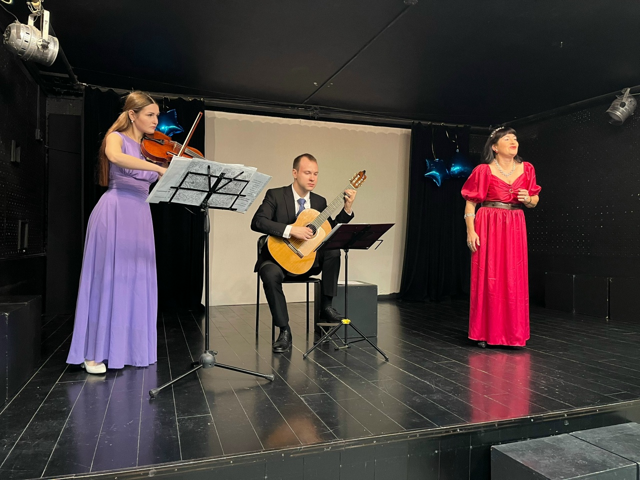 ОЧАРОВАНИЕ РОМАНСА в клубе «Форпост»