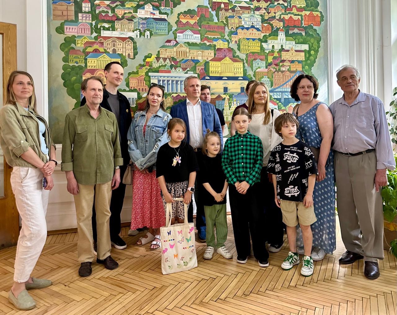 Выставка работ учеников мастерской художественного творчества