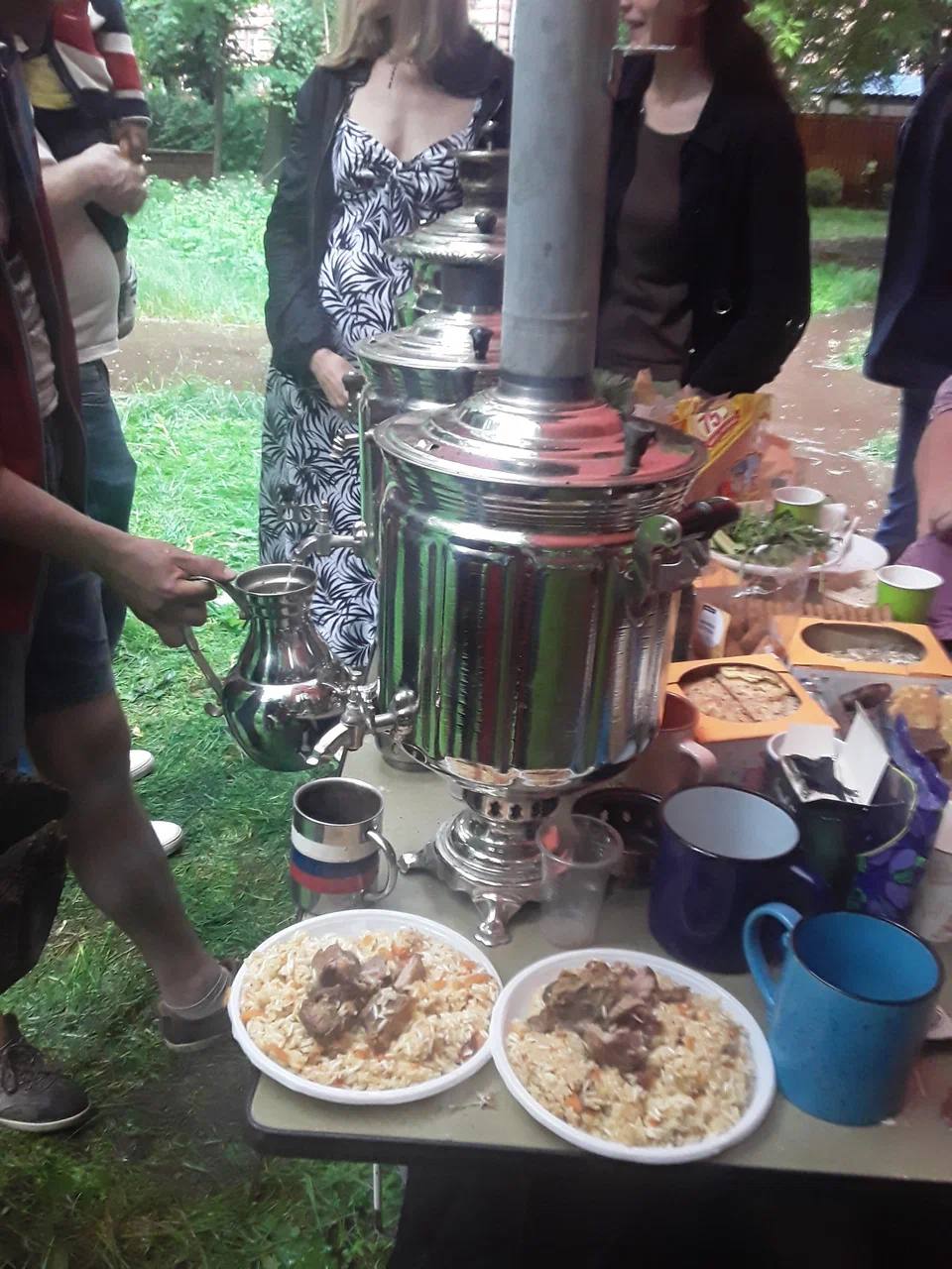 Встреча соседей и друзей, живущих в микрорайоне Комсомольского проспекта Хамовников